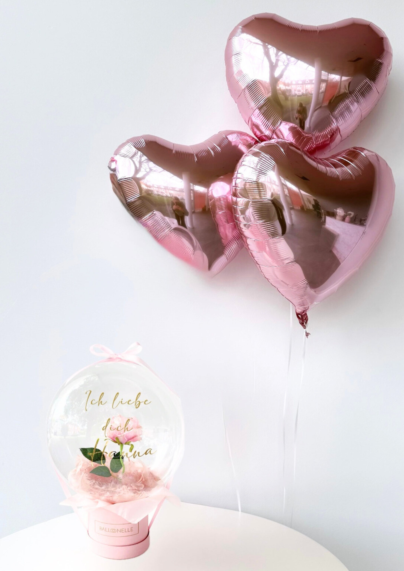 Ballon Flowerbox-Set Rosa Rose mit Herzballons - heliumgefüllt