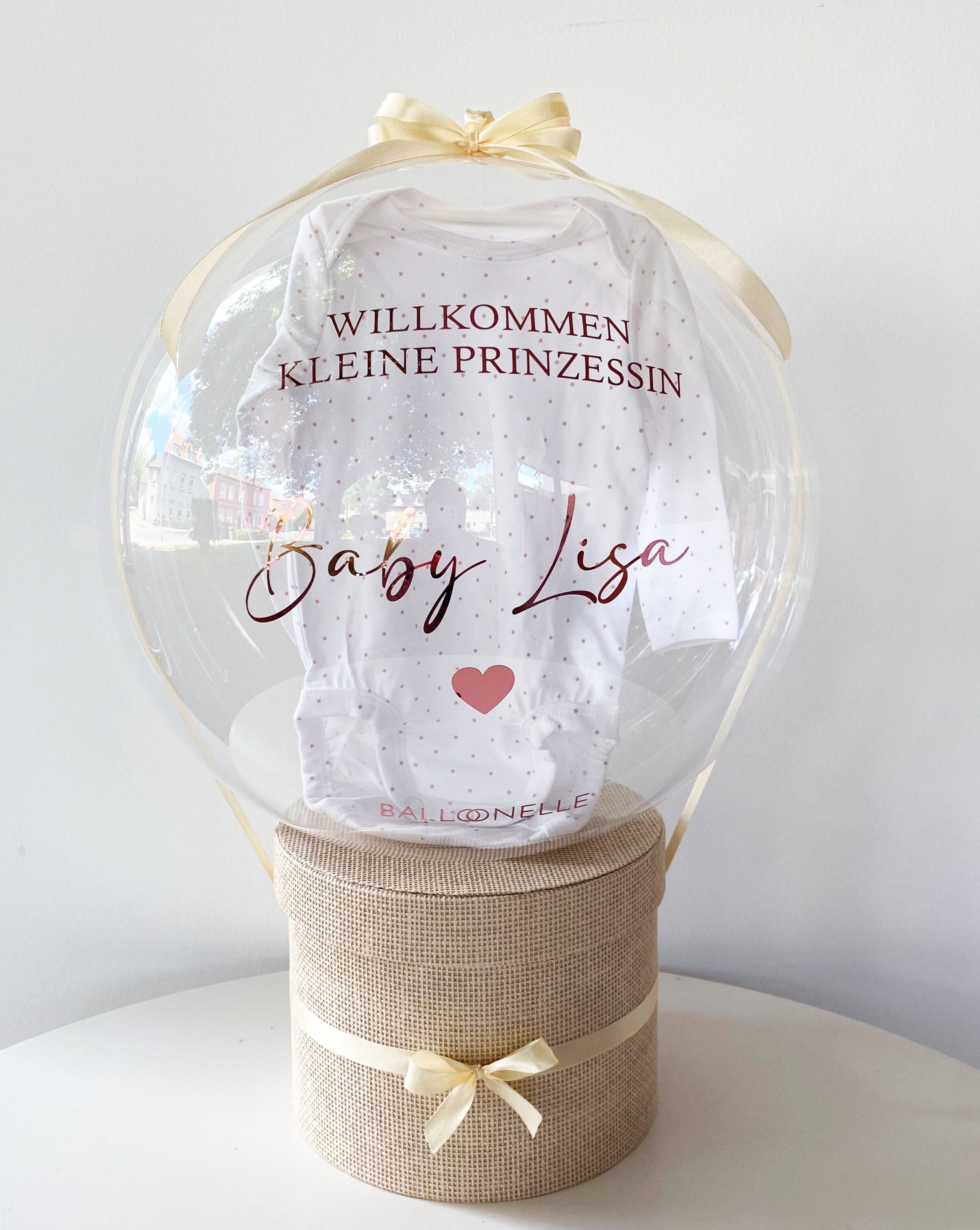 Ballon Baby-Geschenkset Personalisiert 7-teilig gepunktetes Muster in Weiss/Mattrosa
