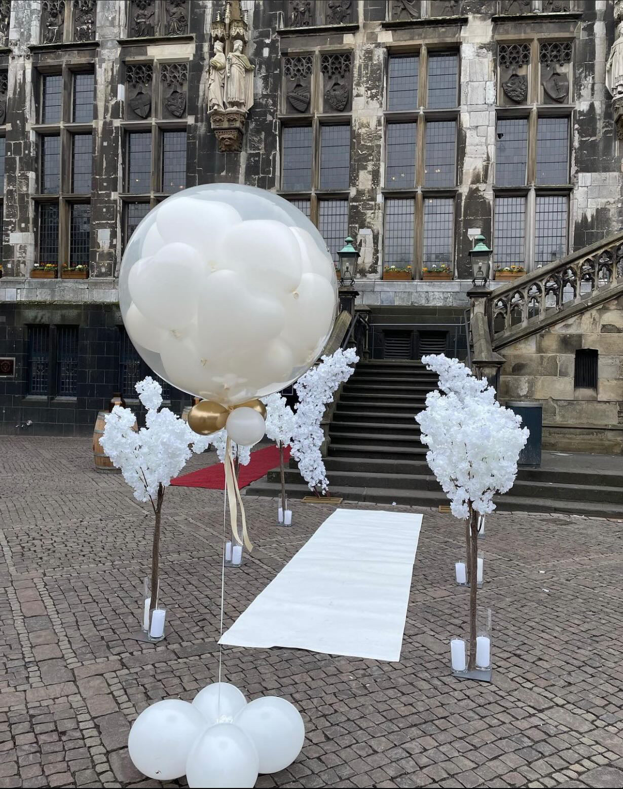 Standesamt Pop Up Ballon mit Herzballons gefüllt (personalisiert)