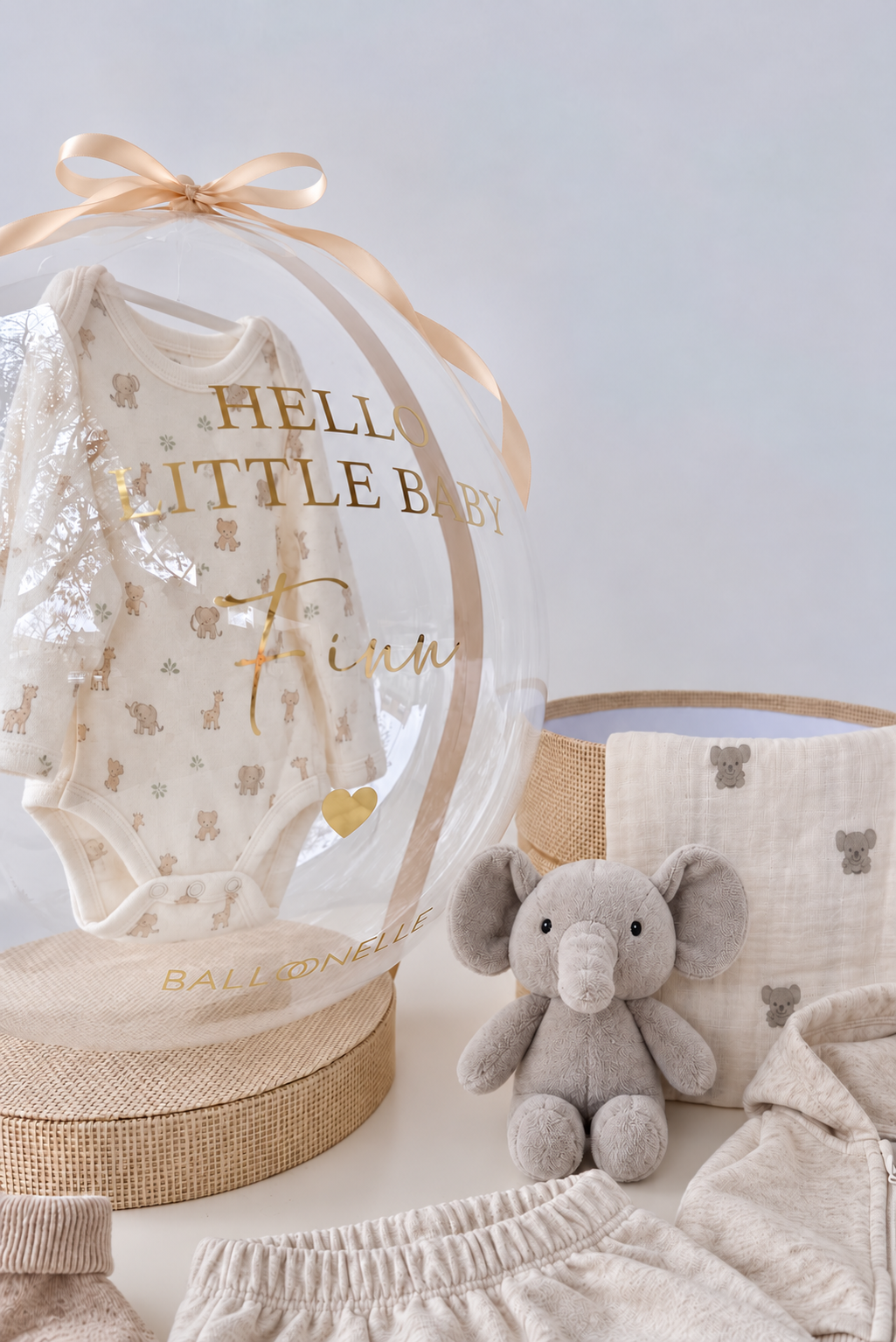 Ballon Baby-Geschenkset Personalisiert 8-teilig Baumwollstrick Safari