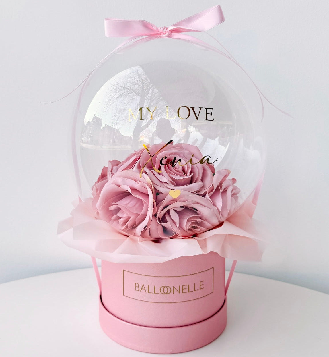Ballon Flowerbox-Set Rosa Rosen mit Herzballons - heliumgefüllt