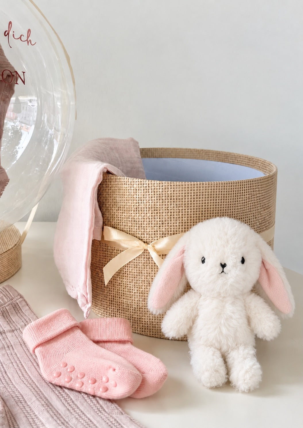 Ballon Baby-Geschenkset Personalisiert 7-teilig in Pointelle Altrosa