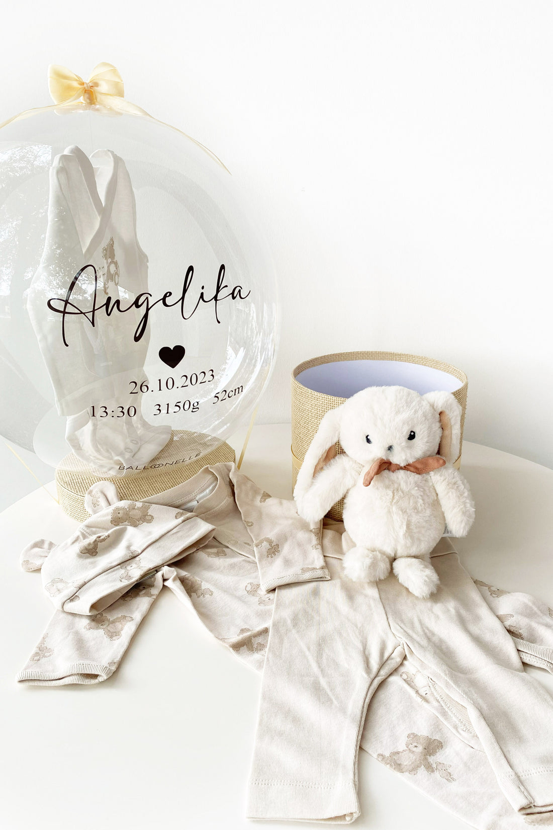 Ballon Baby-Geschenkset Personalisiert 7-teilig Hellbeige/Teddybären mit Strampler