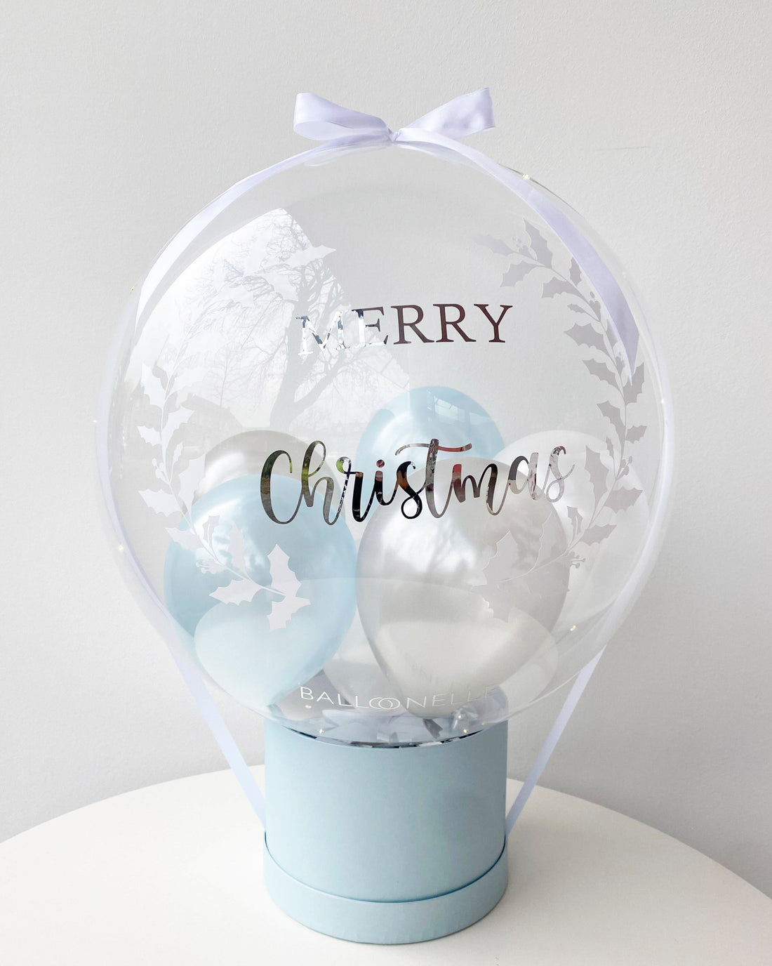 Merry Christmas Silver Designer Ballon mit Geschenkbox