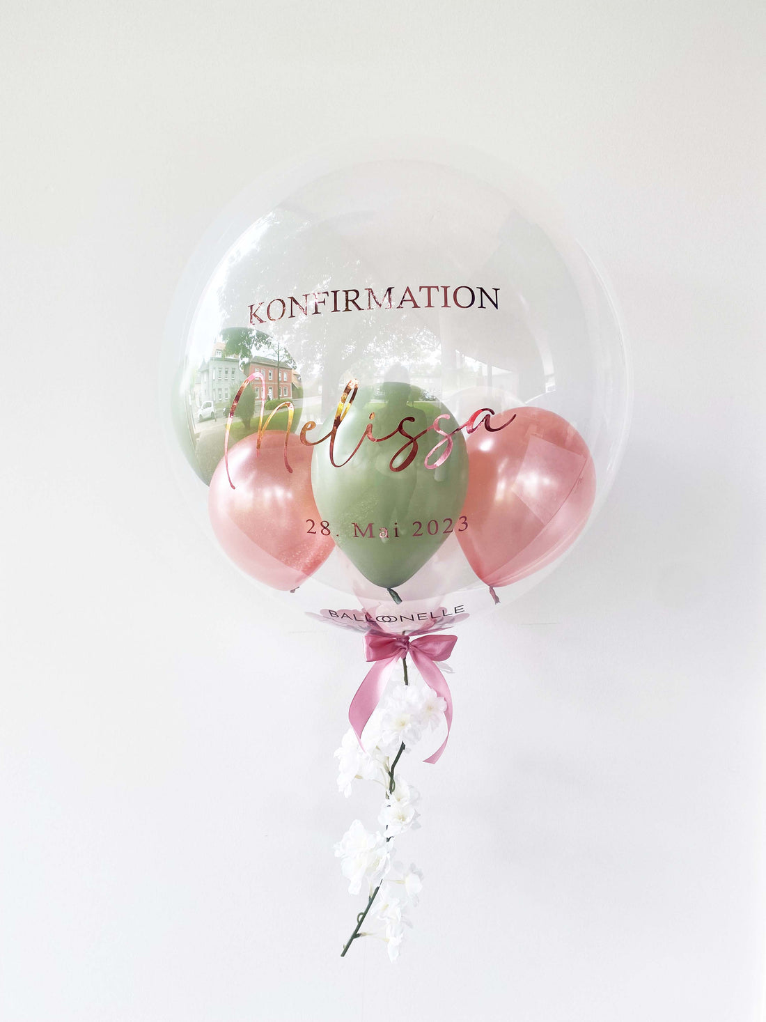 White Blossom Konfirmation Designer Ballon